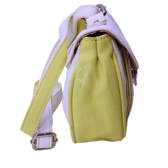 Elle Vegan Pleather Crossbody Shoulder Bag Purse 8x6 Logo Magnetic Pockets Zips - Picture 6 of 11